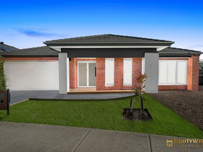 24 Dutch Avenue, Manor Lakes