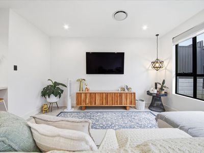 36 Roy Crescent, Thirlmere