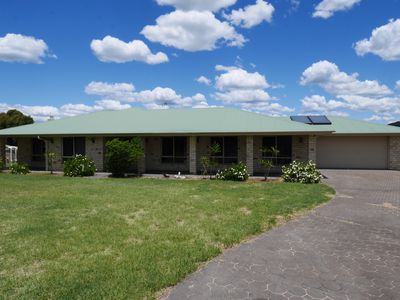 25 Hein Court, Regency Downs