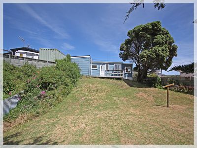 13 Nelson Street, Foxton Beach