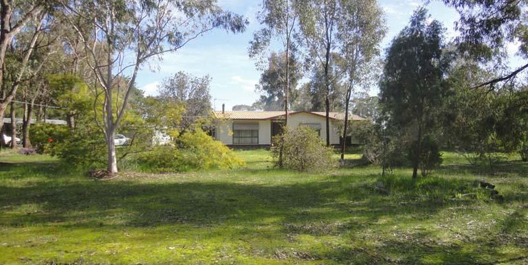 72 High Street, Violet Town