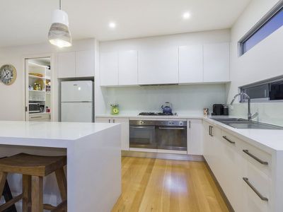 13 Gray Street, Rye