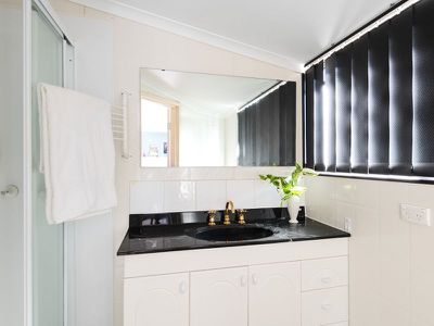 14 Kirwan Court, Hannans