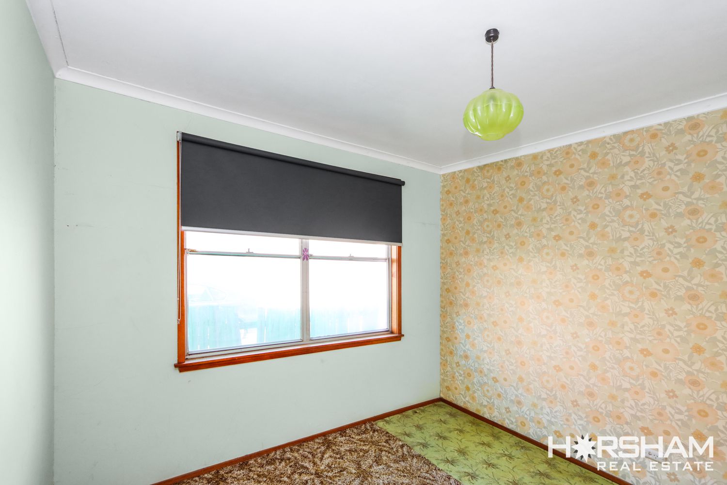 8 Knight Place, Horsham