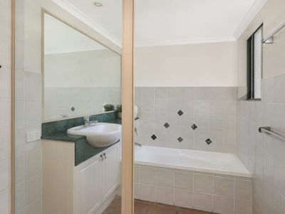 10 / 62-68 River Esplanade, Mooloolaba