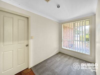 77 Dalton Street, Dubbo
