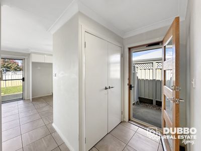 62a Champagne Drive, Dubbo