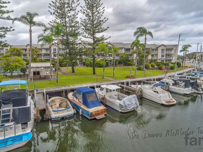 12 / 37 Bayview Street, Runaway Bay