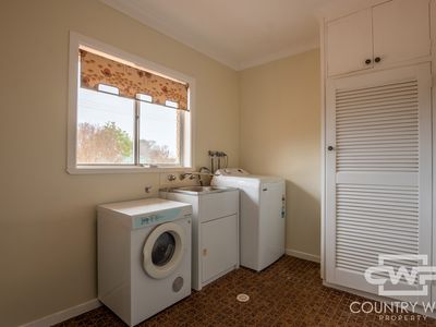 23 Simpson Street, Deepwater