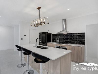 31 Rapallo Grove, Madora Bay