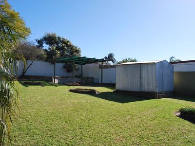 24 Laver Road, Dapto