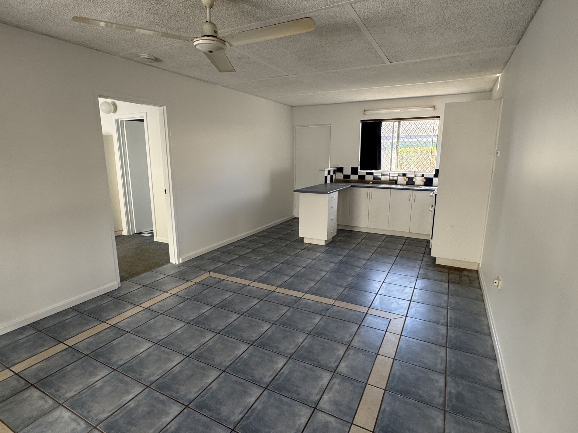 4 / 14 Louis Street, Broome