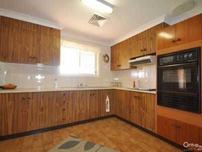 19 Kensington Avenue, Dubbo