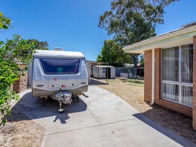 13 Tomlinson Place, Armadale