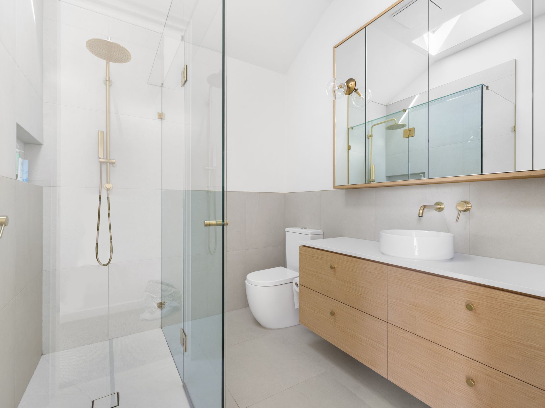 5 Molesworth Court, West Footscray