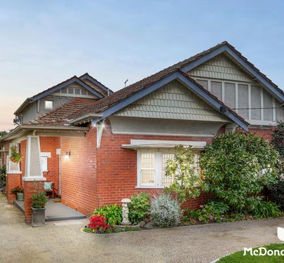 113 Napier Street, Essendon