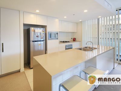 101 / 7 Rider Boulevard, Rhodes