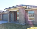 152 Lakeside Parade, Jordan Springs