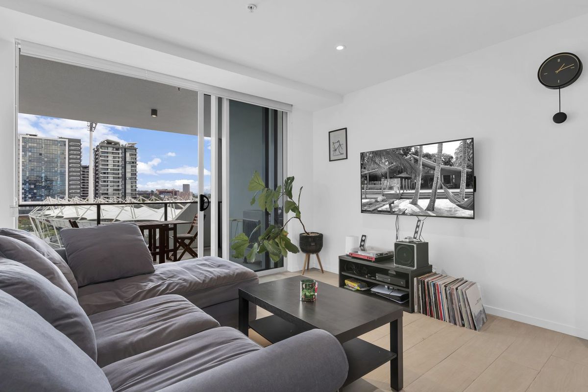 902 / 95 Linton Street, Kangaroo Point