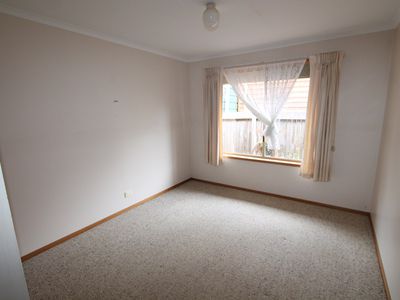 25 LANDMAN STREET, Warrnambool