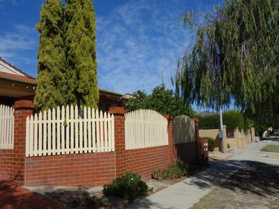 1/94 Waterloo Street, Tuart Hill