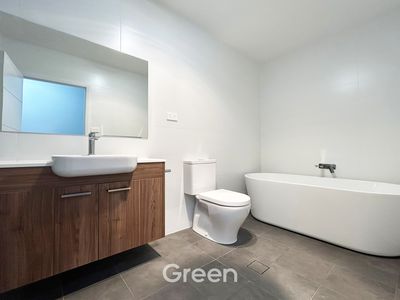 1 Cobham Avenue, Melrose Park