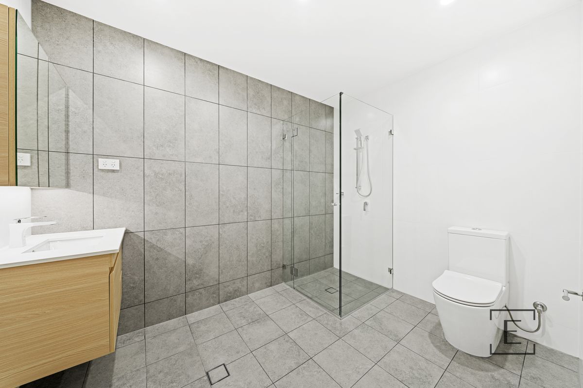 28 Courallie Avenue, Homebush West