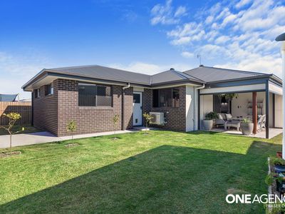 30 Saltair Drive, Eli Waters