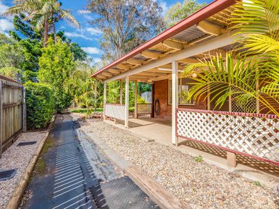 52 Walton Cres, Murrumba Downs