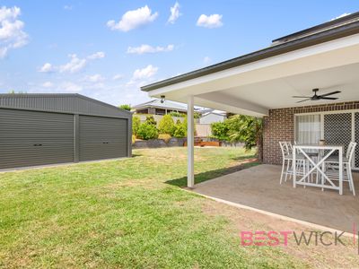 14 Dillon Drive, Kelso