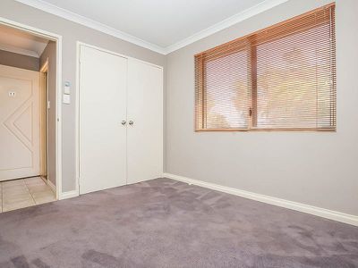 11 / 4 Reynolds Place, South Hedland