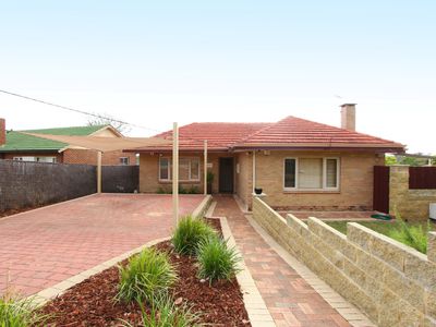 369 Flinders Street, Nollamara