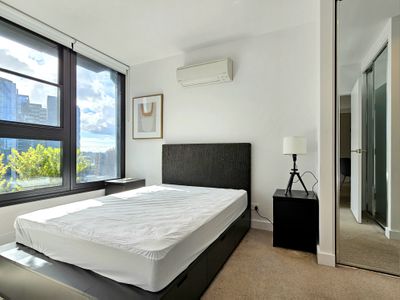 1103 / 628 Flinders Street, Docklands