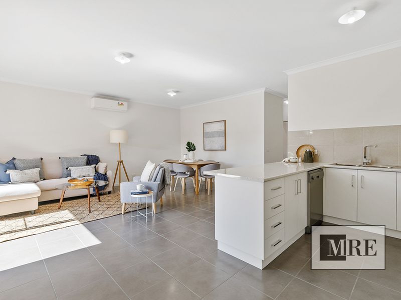 2 / 8 Somerset Crescent, Mansfield