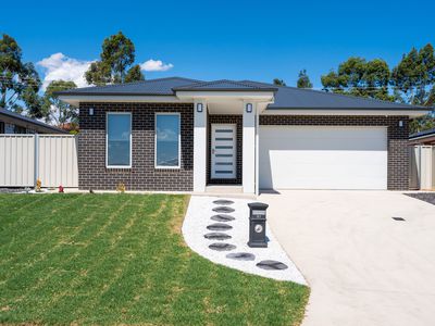 91 JACKEROO CIRCUIT, Thurgoona