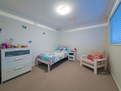 22 Feathertail Place, Gumdale