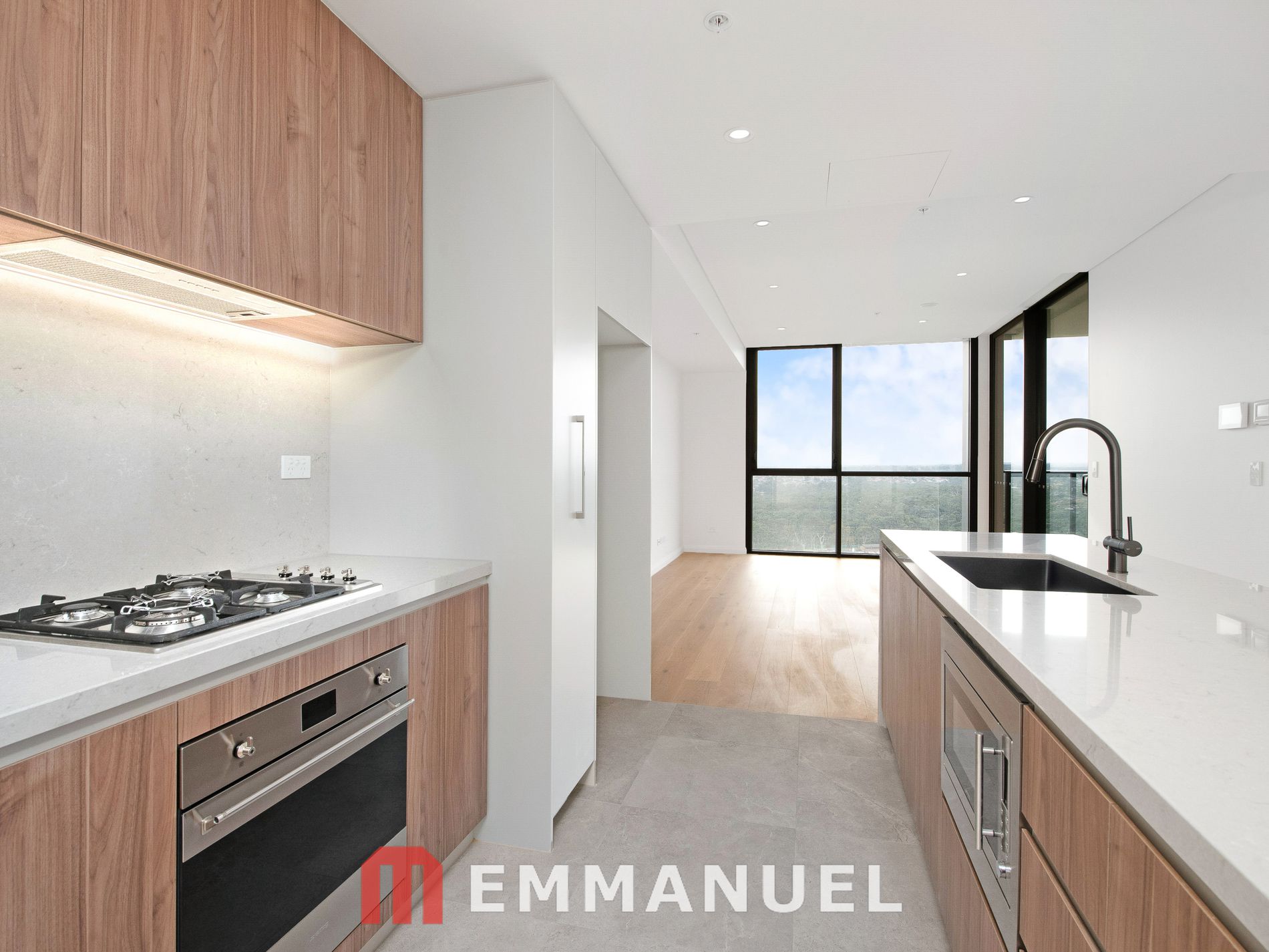1603 / 13 De Clambe Drive, Castle Hill