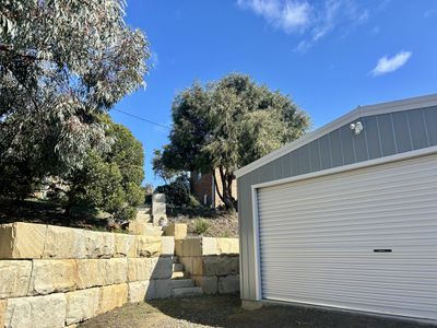 9 Ocean Grove, Carlton