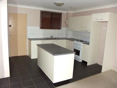 Unit 7 / 2-6 Lakeside Drive, Eden