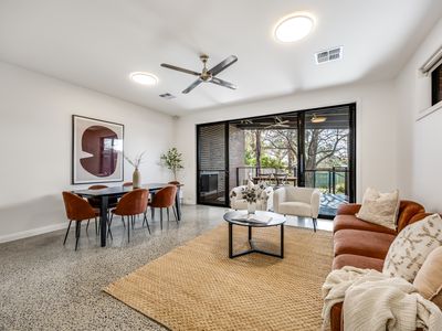 2A Corralyn Terrace, Enfield
