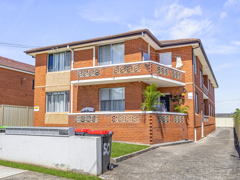 1 / 50 Fairmount Street, Lakemba