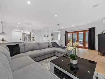 11 Belvista Way, Botanic Ridge