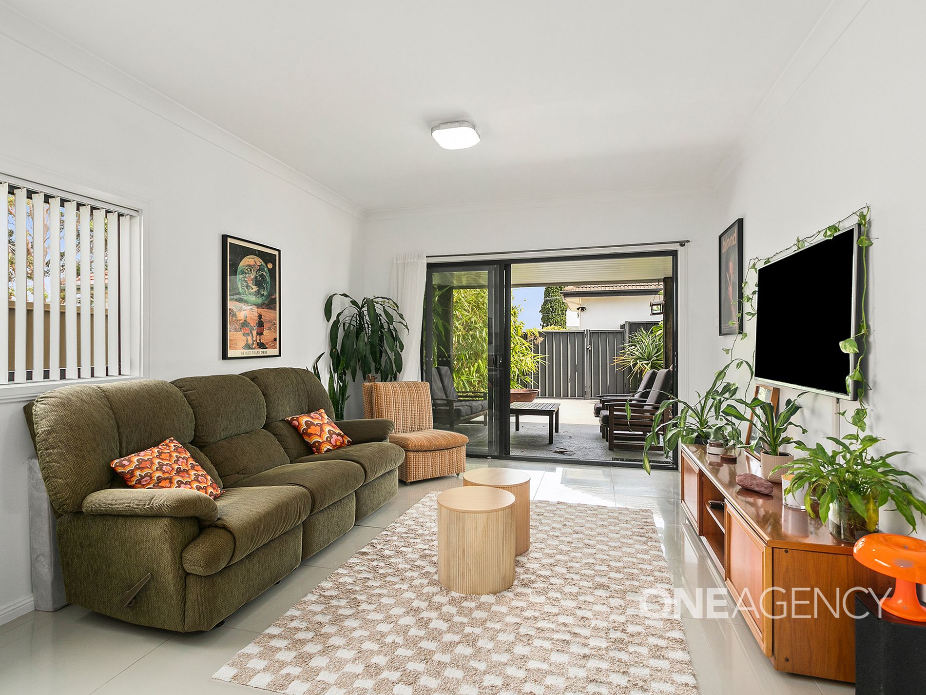 4 Carinmoney Avenue, Warilla