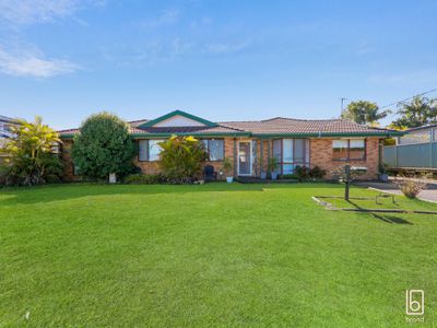 16 Loongana Crescent, Blue Haven