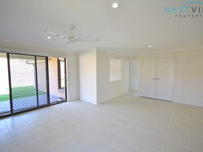 37 Wedgetail Street, Fletcher