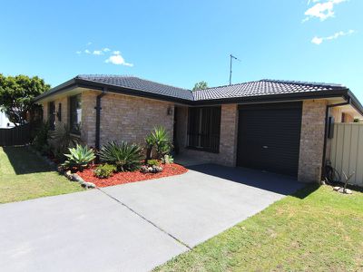 15 Sciacca Avenue, Tuncurry