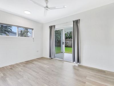 16 Balmoral Close, Mount Sheridan