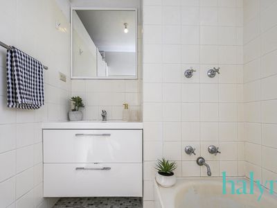 21 / 572 Newcastle Street, West Perth