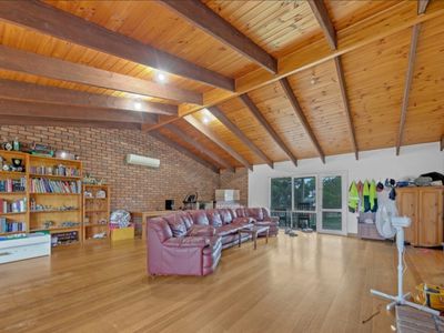 220 Nineteenth Avenue, Eden Park