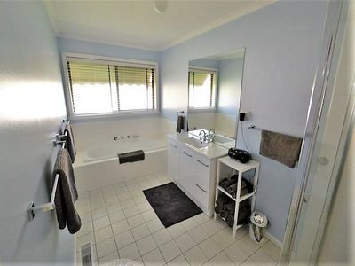 10 Mentor St, Seymour